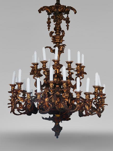 Important Louis XV style chandelier with 36 lights, in gilt bronze Important Louis XV style chandelier with 36 lights, in gilt bronze-0