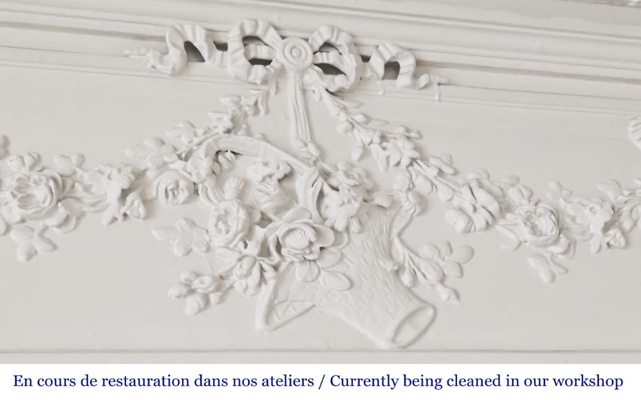 Louis XVI style trumeau decorated with a floral basket Louis XVI style trumeau decorated with a floral basket-2