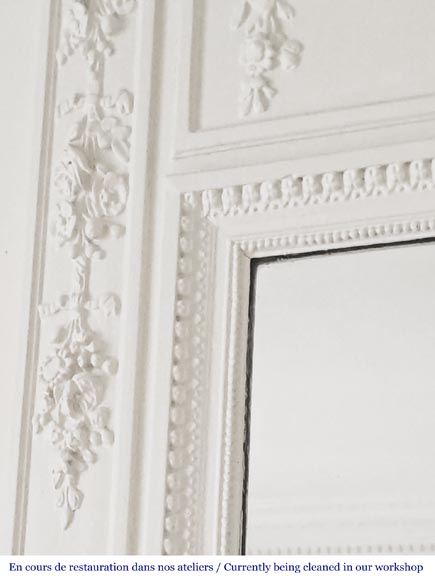 Louis XVI style trumeau decorated with a floral basket Louis XVI style trumeau decorated with a floral basket-3