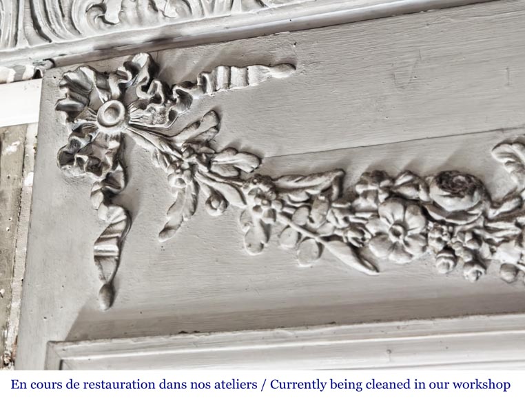 Louis XVI style trumeau with a floral garland Louis XVI style trumeau with a floral garland-2