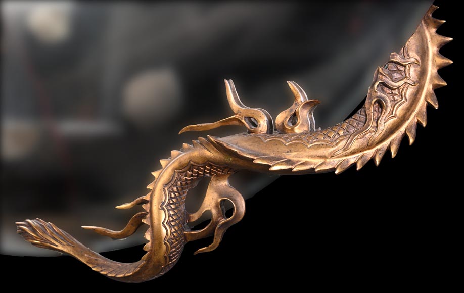 Gabriel VIARDOT (1830–1904), (attributed to) – Rare japoniste crescent-moon mirror with bronze dragon Gabriel VIARDOT (1830–1904), (attributed to) – Rare japoniste crescent-moon mirror with bronze dragon-4