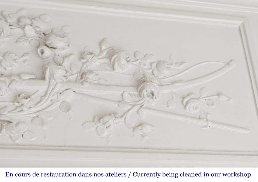 Louis XVI style trumeau with a rose crown Louis XVI style trumeau with a rose crown-3