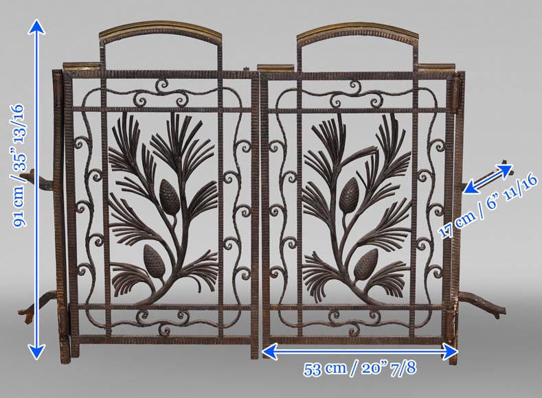 Wrought-iron fireplace spark guard with pine branch decoration, 1930s Wrought-iron fireplace spark guard with pine branch decoration, 1930s-8
