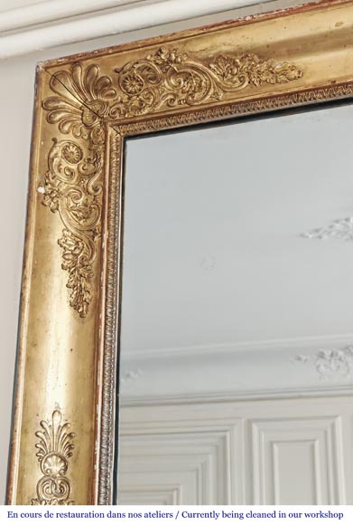 Gilded Louis Philippe period trumeau decorated with flowers and a palmette Gilded Louis Philippe period trumeau decorated with flowers and a palmette-2