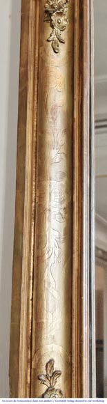 Gilded Louis Philippe period trumeau with floral decoration and engravings Gilded Louis Philippe period trumeau with floral decoration and engravings-3
