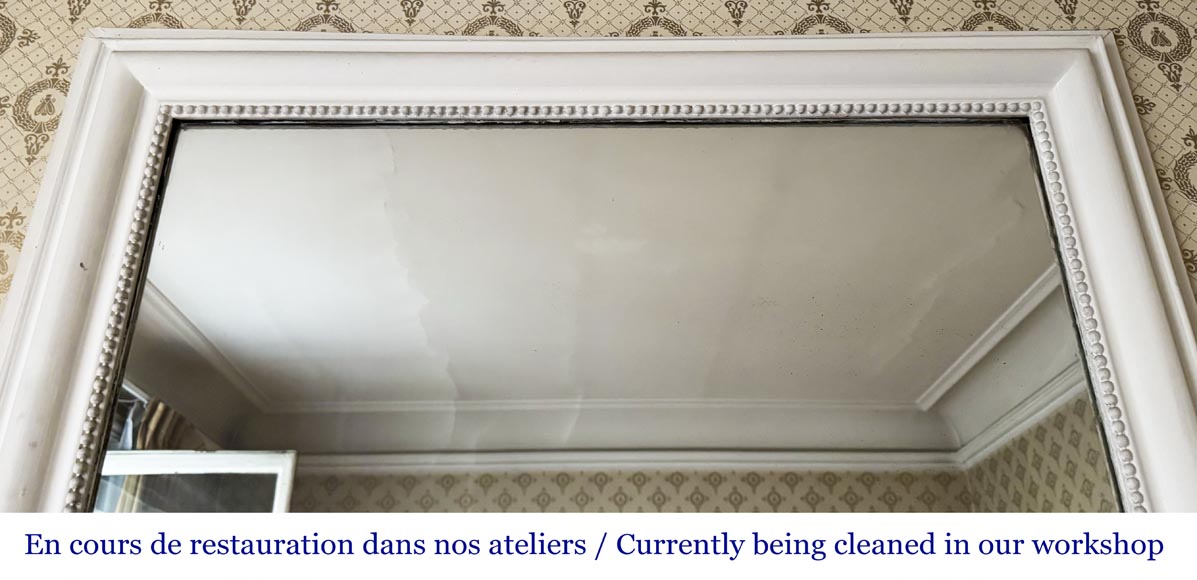 Louis XVI style trumeau with a pearl border Louis XVI style trumeau with a pearl border-1