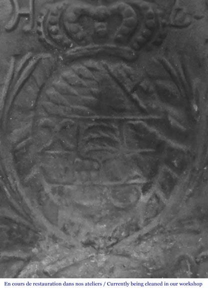 Square fireplace backplate, decorated-2