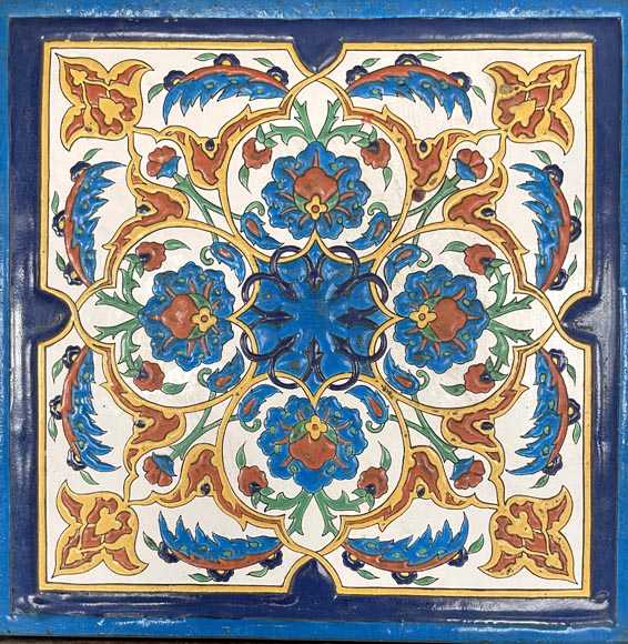 LOEBNITZ Jules (Maison Pichenot), Ebonized Wood and Iznik Style Faience Guéridon LOEBNITZ Jules (Maison Pichenot), Ebonized Wood and Iznik Style Faience Guéridon-4