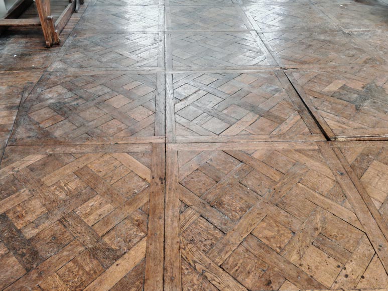 Louis XV period parquet flooring from Versailles in oak Louis XV period parquet flooring from Versailles in oak-2