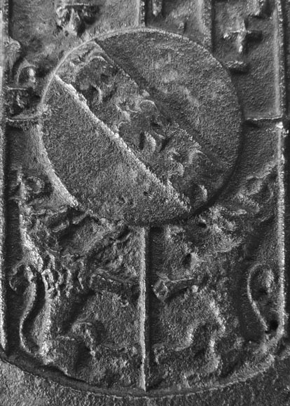 Large Cast Iron Fireback with the Arms of the Dukes of Lorraine, Flanked by Musical Angels Large Cast Iron Fireback with the Arms of the Dukes of Lorraine, Flanked by Musical Angels-2