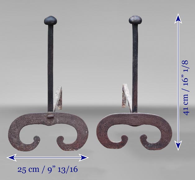Pair of cast-iron andirons Pair of cast-iron andirons-5