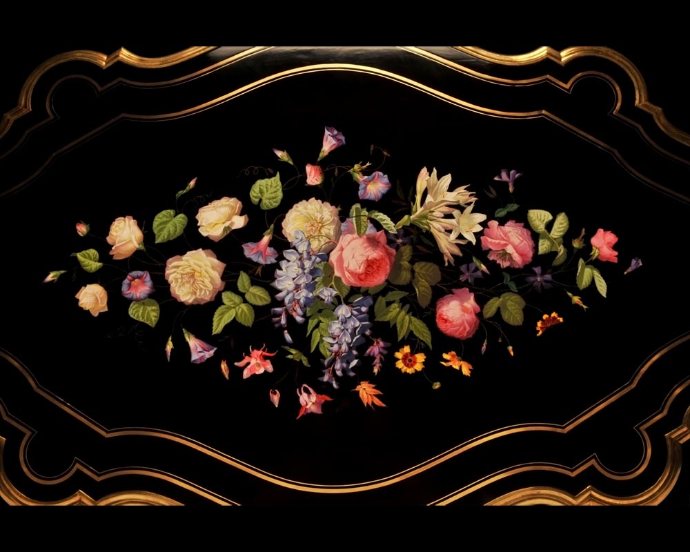 Julien-Nicolas RIVART (1802-1867) - Louis XV style table in ebonized pear wood inlaid with porcelain marquetry Julien-Nicolas RIVART (1802-1867) - Louis XV style table in ebonized pear wood inlaid with porcelain marquetry-2