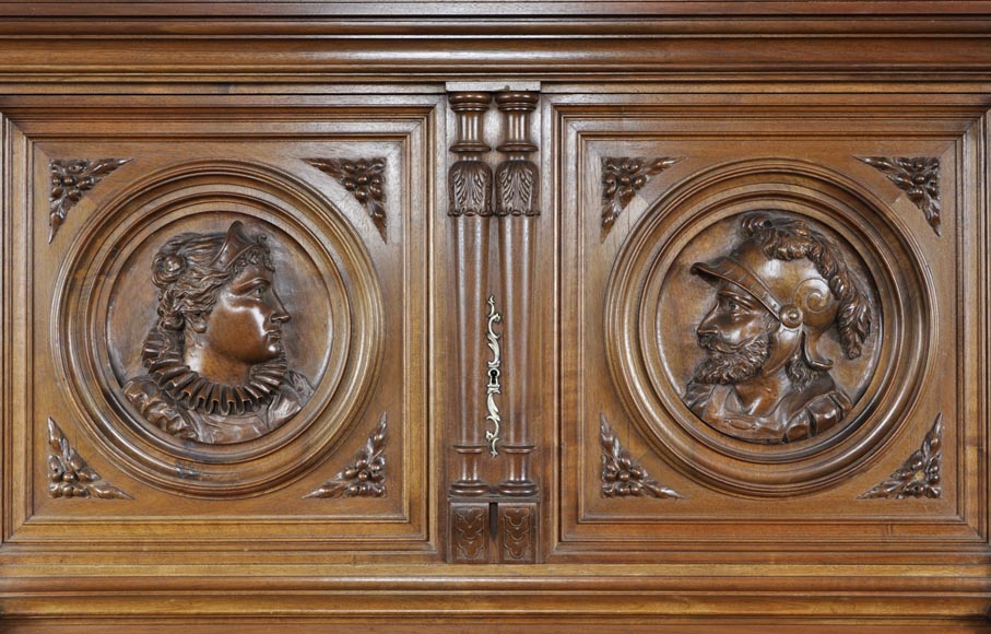 Neo-Renaissance style carved walnut credenza with profiles of costumed characters Neo-Renaissance style carved walnut credenza with profiles of costumed characters-2