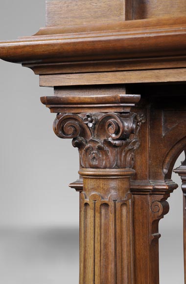 Neo-Renaissance style carved walnut credenza with profiles of costumed characters Neo-Renaissance style carved walnut credenza with profiles of costumed characters-5
