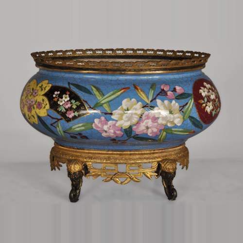 CREIL-MONTEREAU Manufacture - Beautiful antique planter with faux cloisonné flowers decor and base made out of gilded bronze and patinated bronze with elephant heads decor