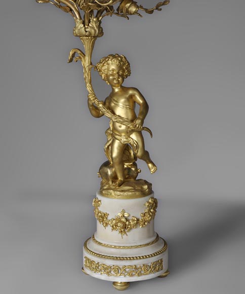 Beautiful antique pair of candelabras made out of Statuary Carrara marble and gilded bronze with putti and roses decor Beautiful antique pair of candelabras made out of Statuary Carrara marble and gilded bronze with putti and roses decor-1
