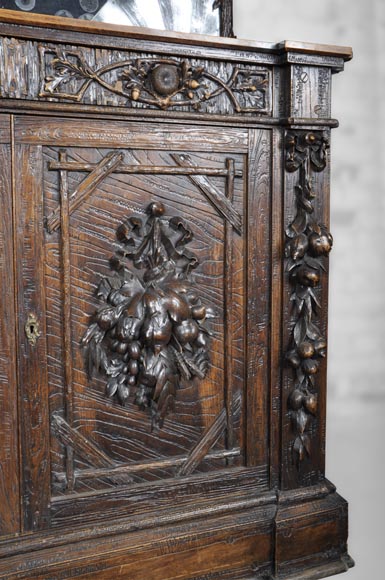 Matthew (1815-1889) and Willem (1816-1881) HORRIX (attrib. to) Important dining room set in "Black Forest" style Matthew (1815-1889) and Willem (1816-1881) HORRIX (attrib. to) Important dining room set in "Black Forest" style-9