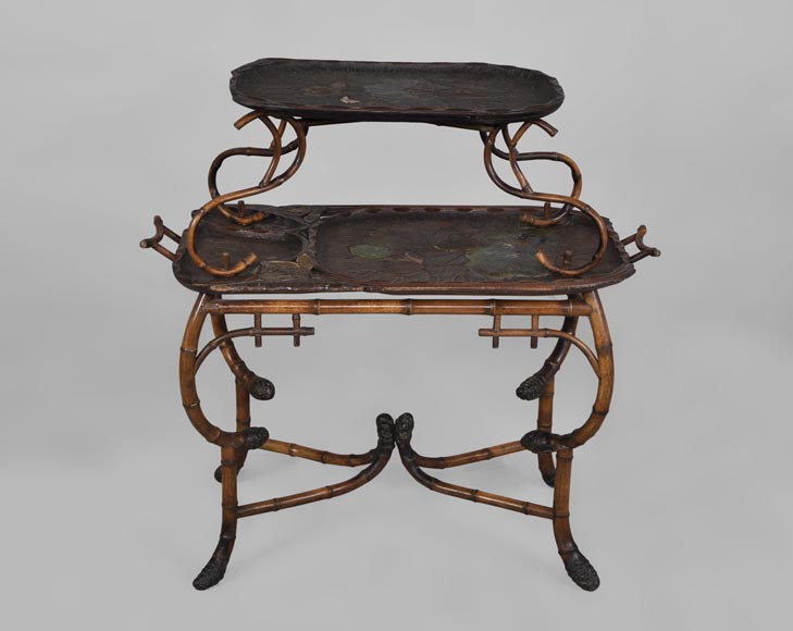 DAÏ NIPPON - Japanese style bamboo tea table with engraved and lacquered decor DAÏ NIPPON - Japanese style bamboo tea table with engraved and lacquered decor-0