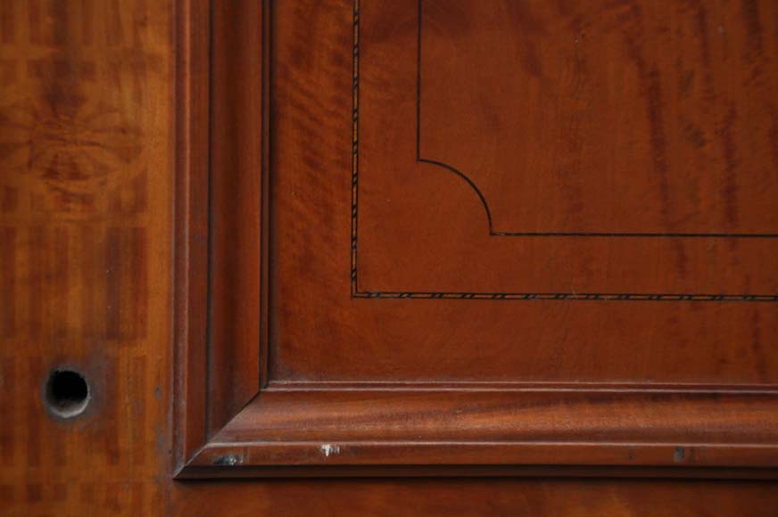 One double-door and two doors made out of mahogany with marquetry frieze decoration One double-door and two doors made out of mahogany with marquetry frieze decoration-4