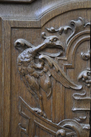 False pair of antique carved oak doors from the 19th century False pair of antique carved oak doors from the 19th century-5