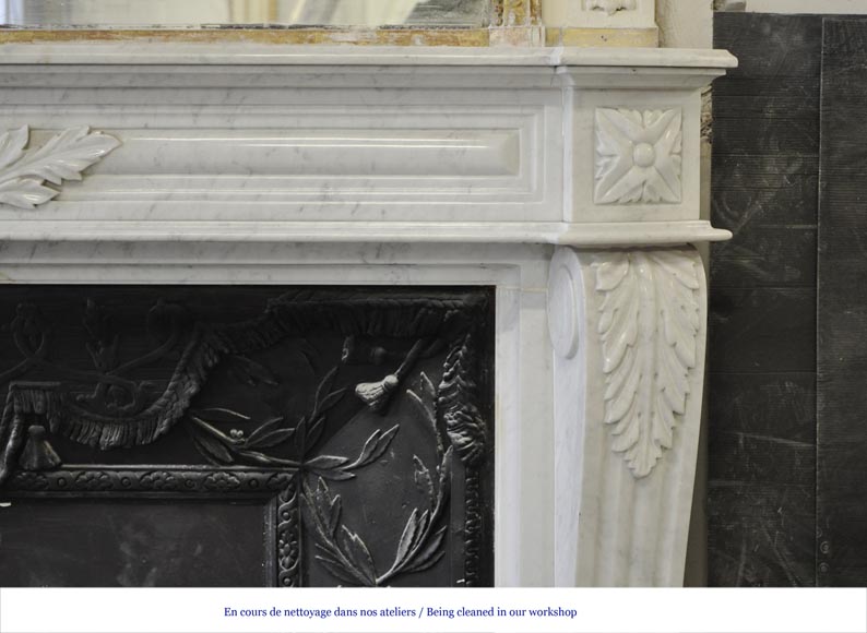 Large Louis XVI style fireplace in white Carrara marble with its cast iron insert and its overmantel mirror Large Louis XVI style fireplace in white Carrara marble with its cast iron insert and its overmantel mirror-8