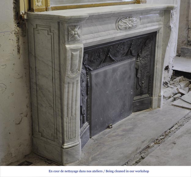 Large Louis XVI style fireplace in white Carrara marble with its cast iron insert and its overmantel mirror Large Louis XVI style fireplace in white Carrara marble with its cast iron insert and its overmantel mirror-3