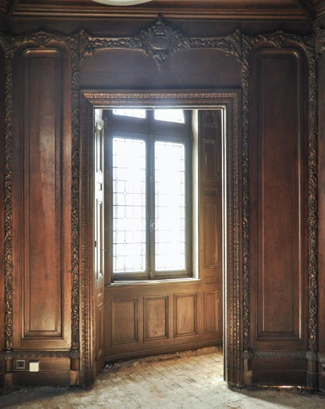 Large antique carved oak wood paneled room with hunting trophies and still lifes decor Large antique carved oak wood paneled room with hunting trophies and still lifes decor-5