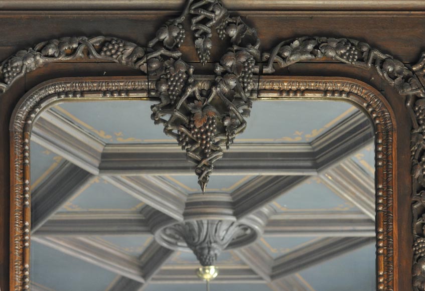 Large antique carved oak wood paneled room with hunting trophies and still lifes decor Large antique carved oak wood paneled room with hunting trophies and still lifes decor-8