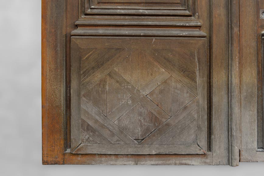 Important and rare door from an Haussmannian building in oakwood, late 19th century Important and rare door from an Haussmannian building in oakwood, late 19th century -7