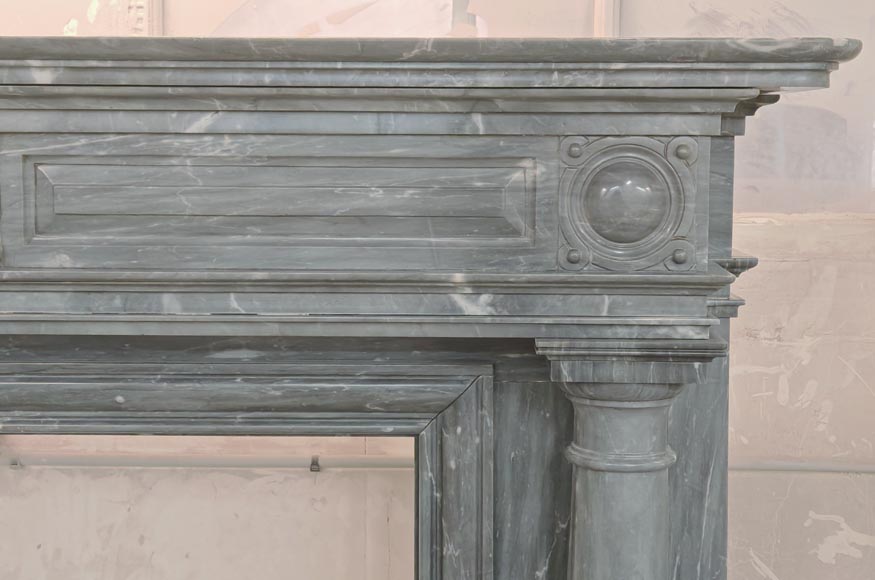 Napoleon III style mantel with detached columns in Turquin marble Napoleon III style mantel with detached columns in Turquin marble-6