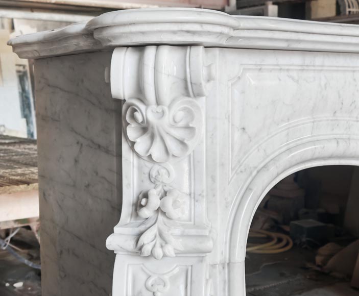 Highly sculpted Louis XV style fireplace in Carrara marble-6