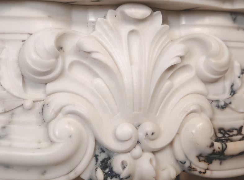 Louis XV style fireplace in Paonazzo marble decorated with a foliate shell Louis XV style fireplace in Paonazzo marble decorated with a foliate shell-2