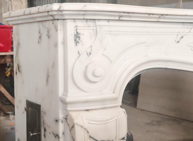 Louis XV style fireplace in Paonazzo marble decorated with a foliate shell Louis XV style fireplace in Paonazzo marble decorated with a foliate shell-5