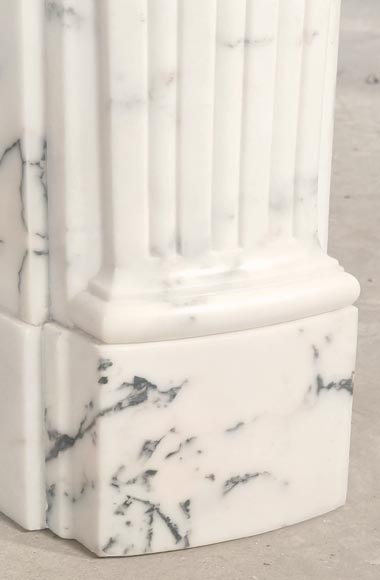 Louis XV style fireplace in Paonazzo marble decorated with a foliate shell Louis XV style fireplace in Paonazzo marble decorated with a foliate shell-6