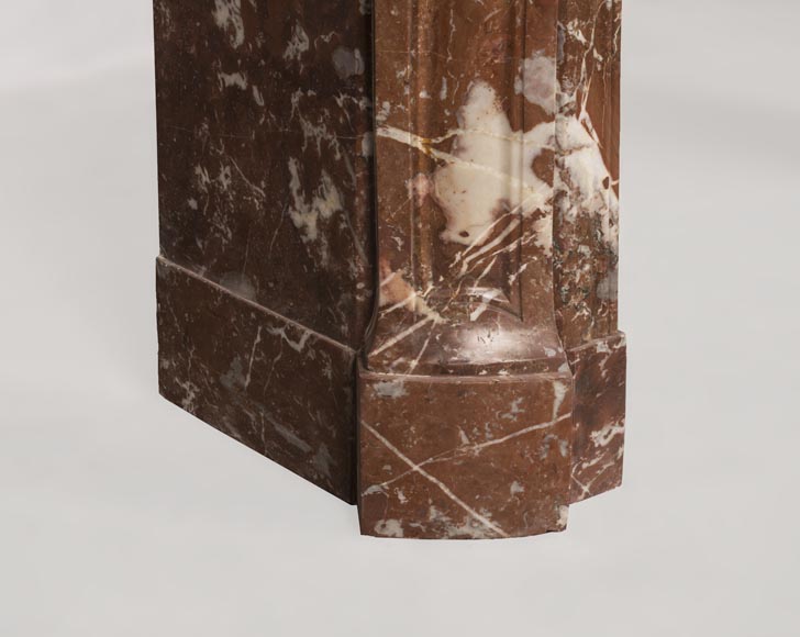 An antique Louis XV style fireplace, Pompadour model, made out of Rouge du Nord marble An antique Louis XV style fireplace, Pompadour model, made out of Rouge du Nord marble-6