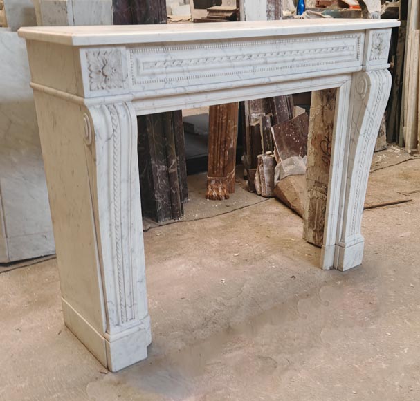 Louis XVI style mantel in veined Carrara marble with pearl entablature Louis XVI style mantel in veined Carrara marble with pearl entablature-2