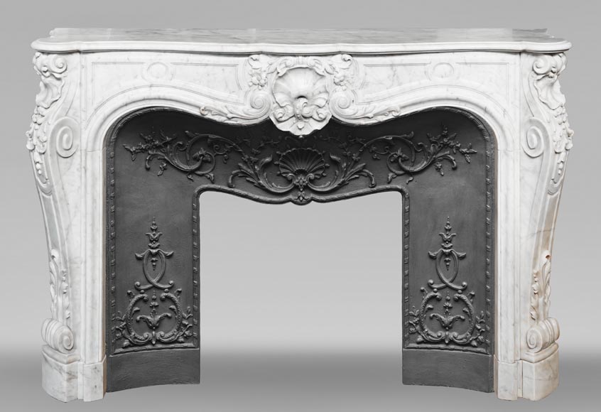 Louis XV style fireplace in Carrara marble, richly decorated with shells and flowers Louis XV style fireplace in Carrara marble, richly decorated with shells and flowers-0