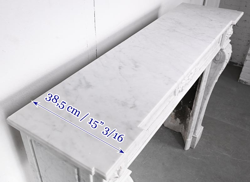 Louis XVI style fireplace in Carrara marble, decorated with acanthus leaves Louis XVI style fireplace in Carrara marble, decorated with acanthus leaves-10