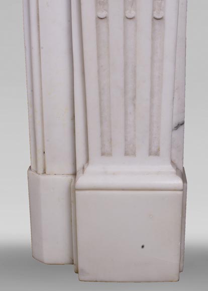 Antique Louis XVI style mantel in Statuary marble from Carrara Antique Louis XVI style mantel in Statuary marble from Carrara-10