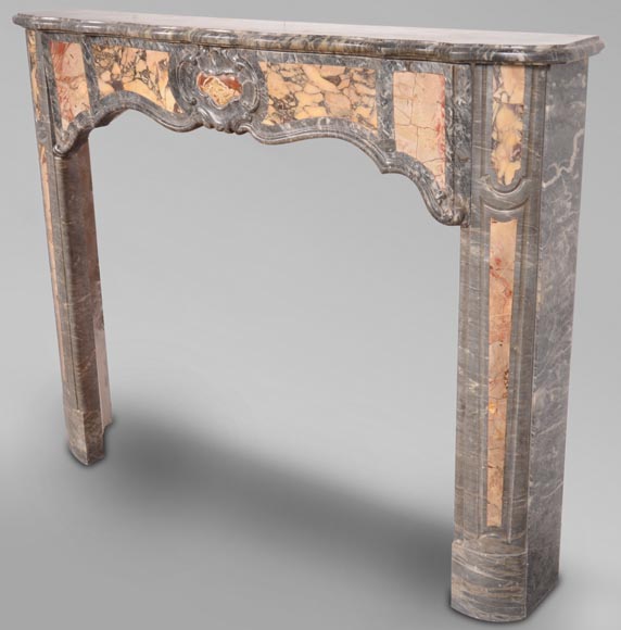 18th century Provençal marble mantelpiece in Turquin marble, Violet Breche and Sarrancolin Fantastico 18th century Provençal marble mantelpiece in Turquin marble, Violet Breche and Sarrancolin Fantastico-5