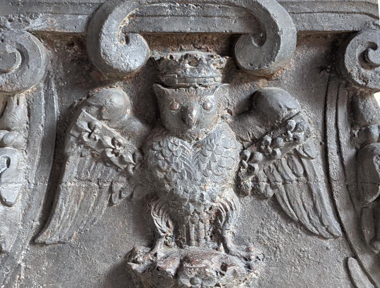 Fireback with the Châtelet coat of arms Fireback with the Châtelet coat of arms-6