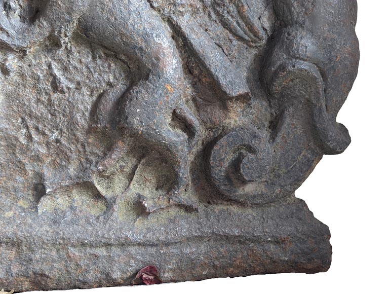 Fireback with the Châtelet coat of arms Fireback with the Châtelet coat of arms-14