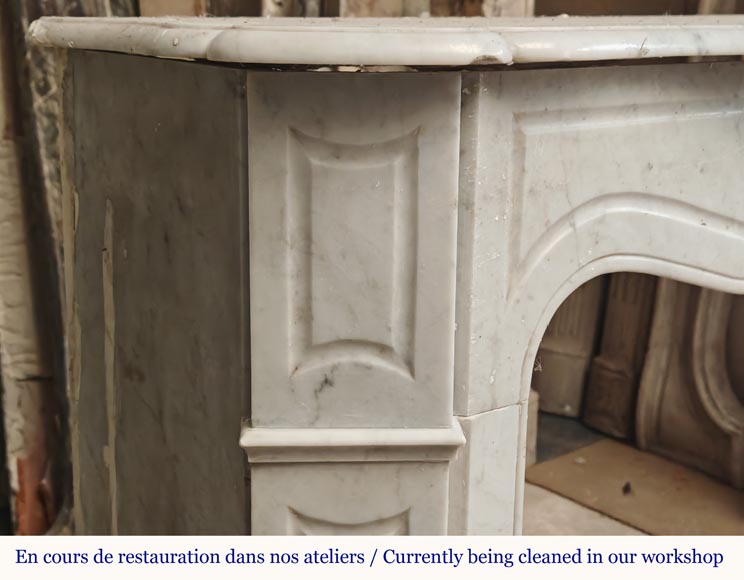 Louis XV style Pompadour mantel in Carrara marble Louis XV style Pompadour mantel in Carrara marble-3