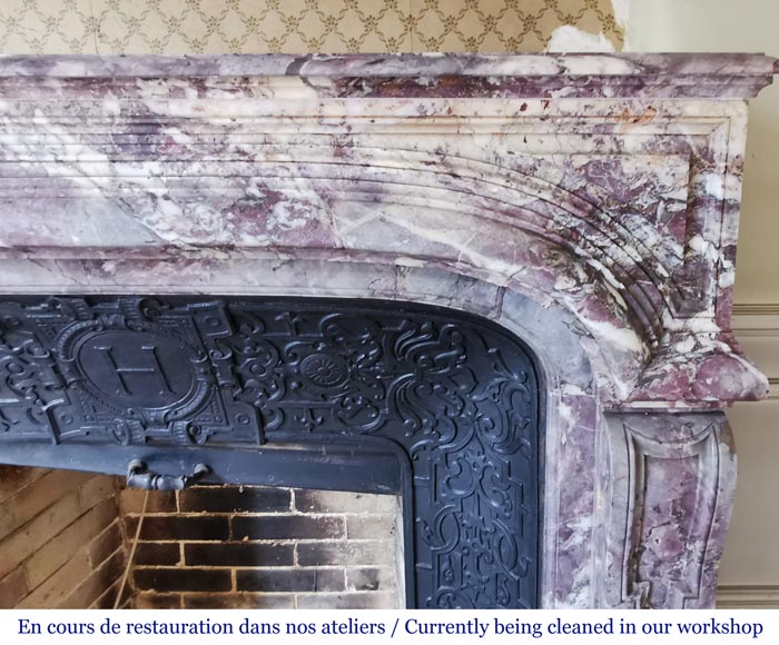 Important antique Regence style mantel in Fleur de pêcher marble Important antique Regence style mantel in Fleur de pêcher marble-6