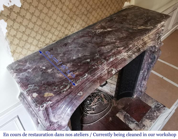 Important antique Regence style mantel in Fleur de pêcher marble Important antique Regence style mantel in Fleur de pêcher marble-9