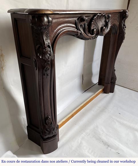 Louis XV style wood fireplace with a beautiful shell Louis XV style wood fireplace with a beautiful shell-2