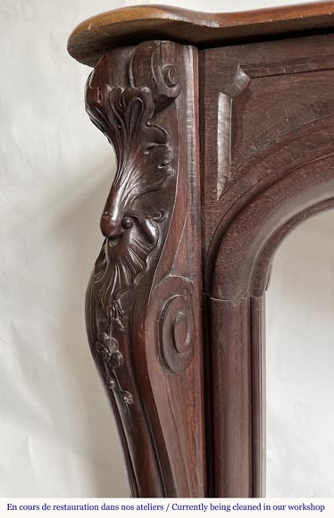 Louis XV style wood fireplace with a beautiful shell Louis XV style wood fireplace with a beautiful shell-4