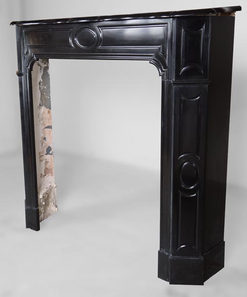 Pompadour model mantel in Belgium black marble Pompadour model mantel in Belgium black marble-5