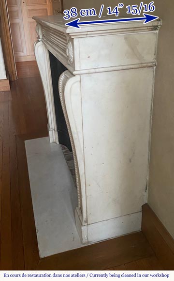Louis XVI style fireplace made of Carrara marble with friezes of pearls Louis XVI style fireplace made of Carrara marble with friezes of pearls-4
