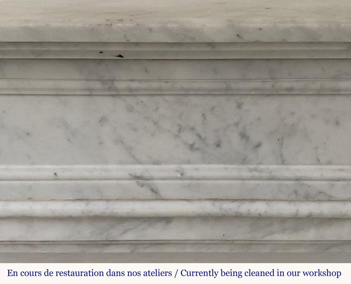 Louis XVI style mantel in Carrara marble with curved edges Louis XVI style mantel in Carrara marble with curved edges-1